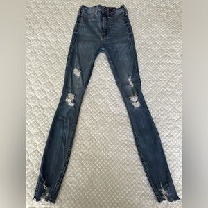 Hollister, ultra high-rise jean leggings, size 00R, W23, L28